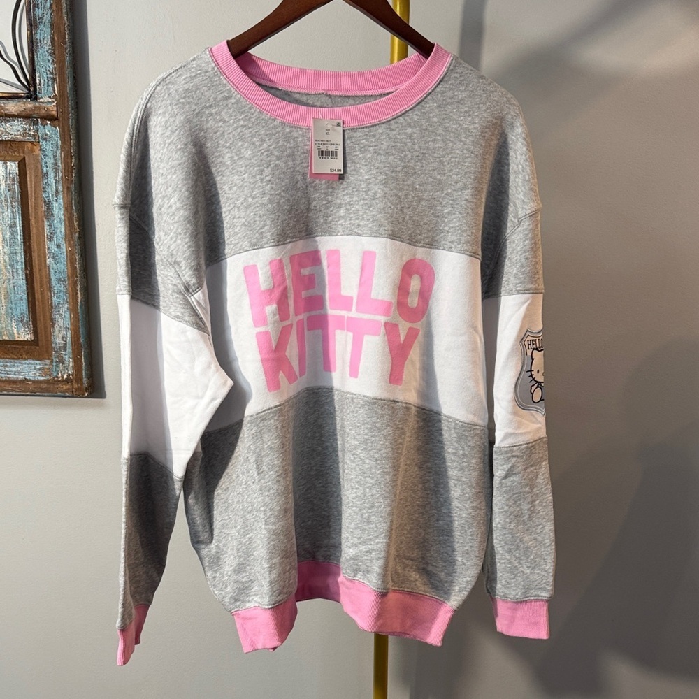 Hello Kitty Gray and Pink Crew Neck Sweatshirt NEW XL